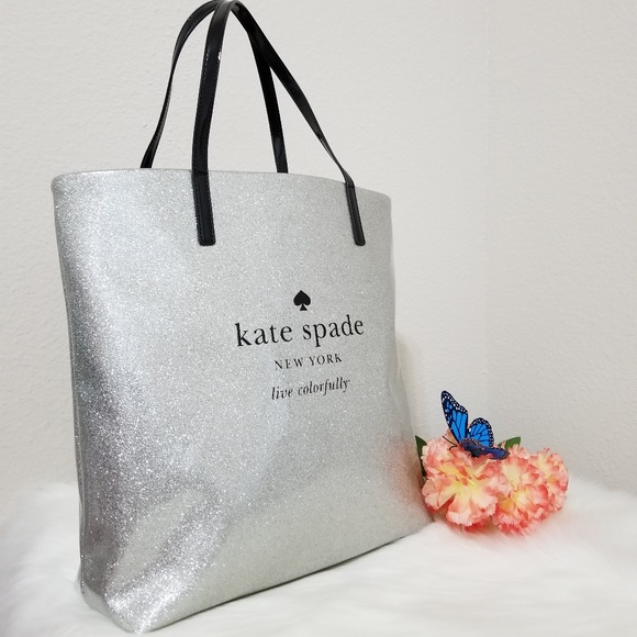 🎉SALE🎉 Kate Spade Shopper Tote - Picture 4 of 8